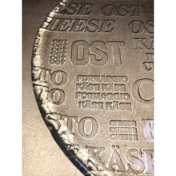 Kosta Boda Art Glass Ice Plate Cheese Platter Handle Cheese Names. 9.5" - Picture 6 of 9